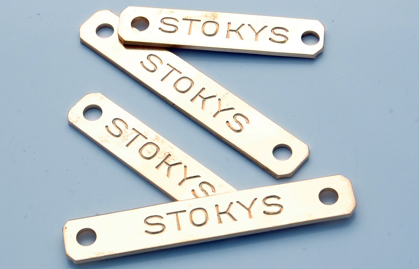 STOKYS Schild