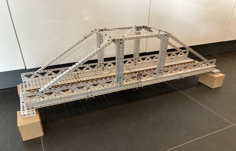 Eisenbahnbrücke Strebenbrücke